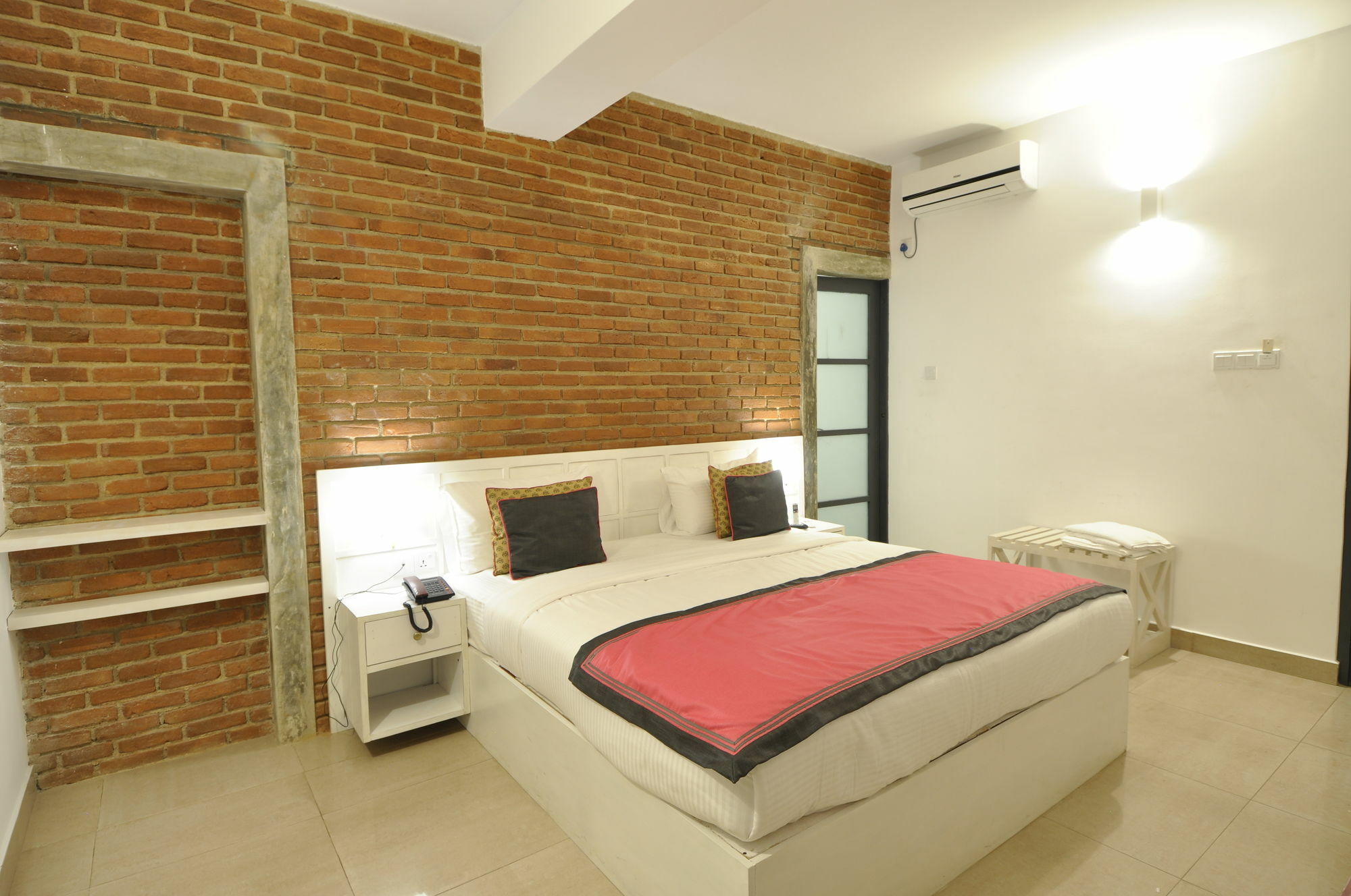 Clock Inn Dehiwala Luaran gambar