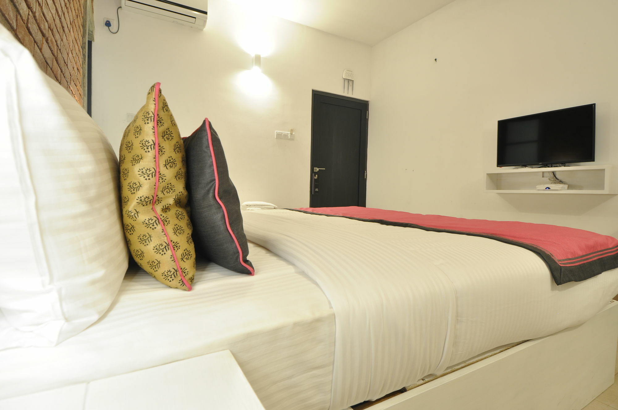 Clock Inn Dehiwala Luaran gambar